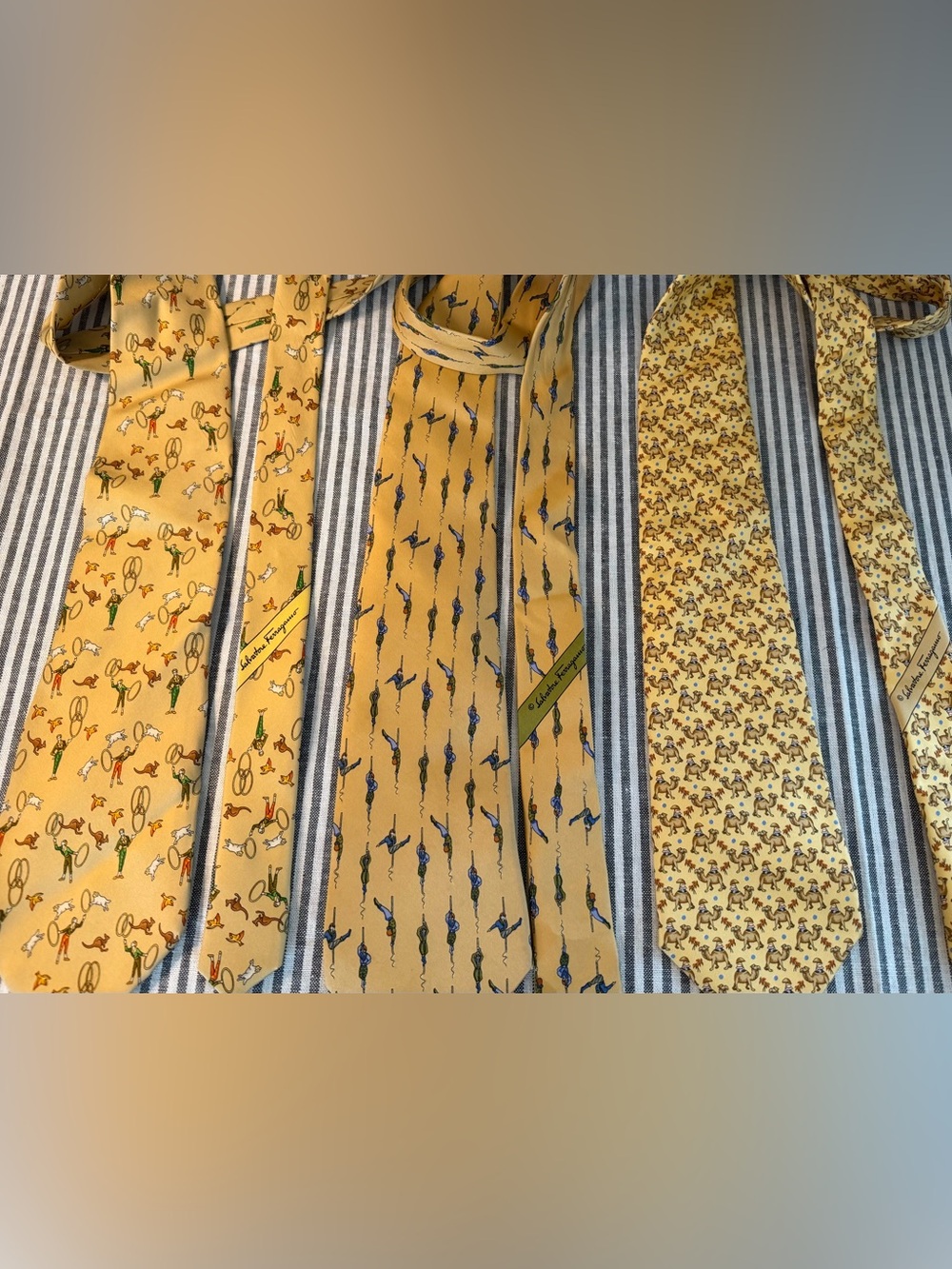 3 Salvatore Ferragamo Silk Yellow Patterned Men's Tie - Classic Elegance